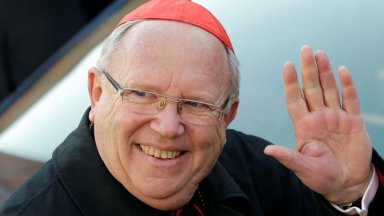 Френският кардинал Жан Пиер Рикар каза че преди десетки години е