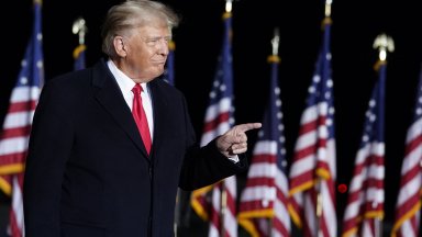 Бившият президент на САЩ Доналд Тръмп обвини анкетната комисия в