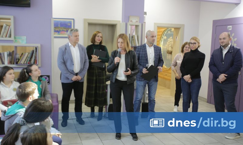 Йорданка Фандъкова представи пилотния проект за разделно събиране на ...