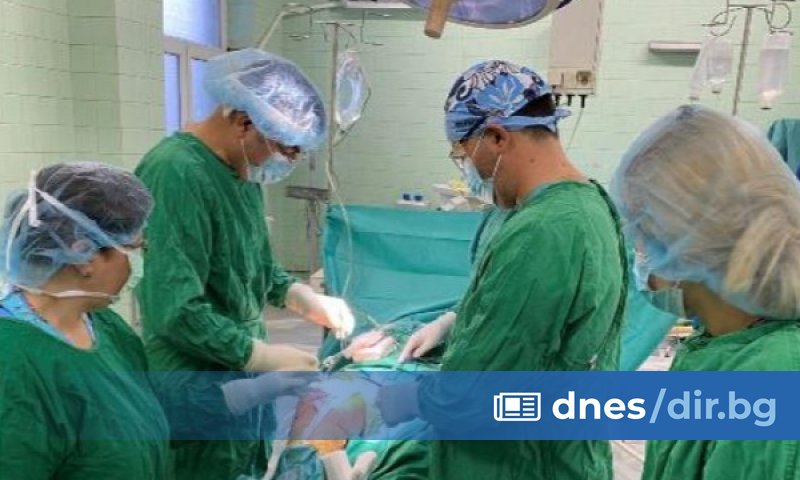 Рядка и високорискова операция на мъж, при който е отстранено