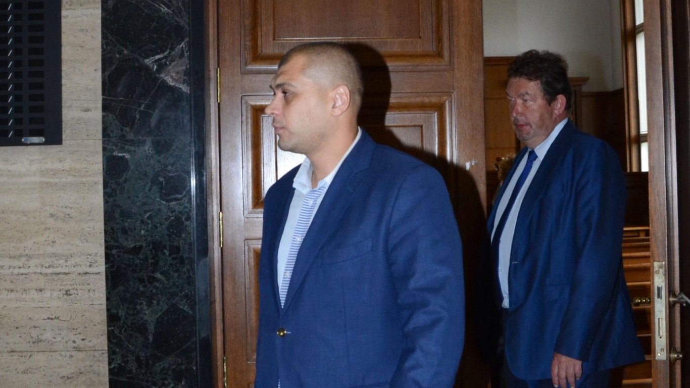 Гешев внесе в НС искане за сваляне имунитета на депутата от ДПС Димитър Аврамов