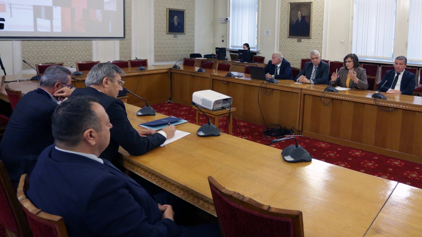 БСП и ДПС обсъдиха бюджет 2023, Карадайъ определи срещата като крачка в правилна посока