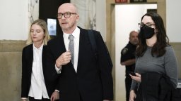 Режисьорът Пол Хагис бе осъден да плати $7,5 млн. по дело за изнасилване