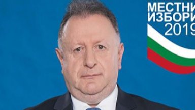 Кметът на Якоруда който беше открит мъртъв в колата си