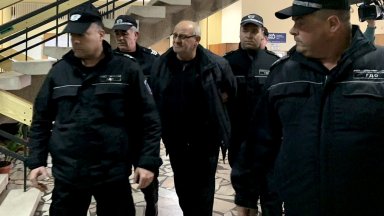 Защитата на 57 годишния Димитър Косев който на 11 ноември блъсна