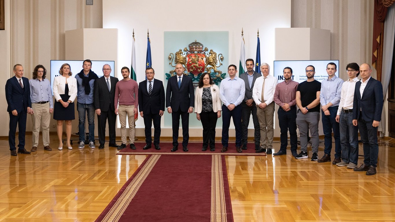 Изследователският екип на INSAIT беше официално представен на церемония при Румен Радев