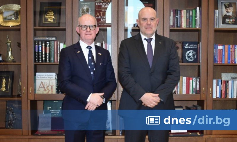 Главният прокурор Иван Гешев проведе работна среща с Макс Хил,