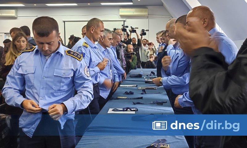 Полицейски служители от мисията на ЕС (ЕУЛЕКС) бяха разположени в