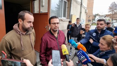 Бащата на изчезналия Сашко Александър Цветанов обяви парична награда от