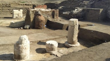 Египетски археолози откриха хипостилна зала в храма в древния град Буто