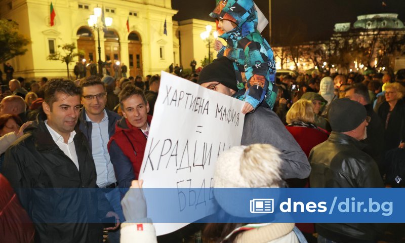 Съпредседателят на Продължаваме Промяната Кирил Петков обяви, че в сряда