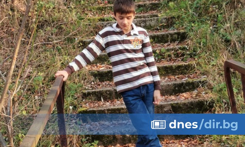12-годишния Сашко от Перник днес беше изписан от Пирогов. Момчето