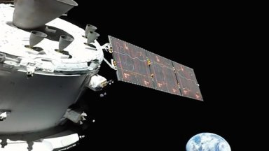 НАСА и Axiom Space разкриват нов скафандър за мисиите „Артемида“
