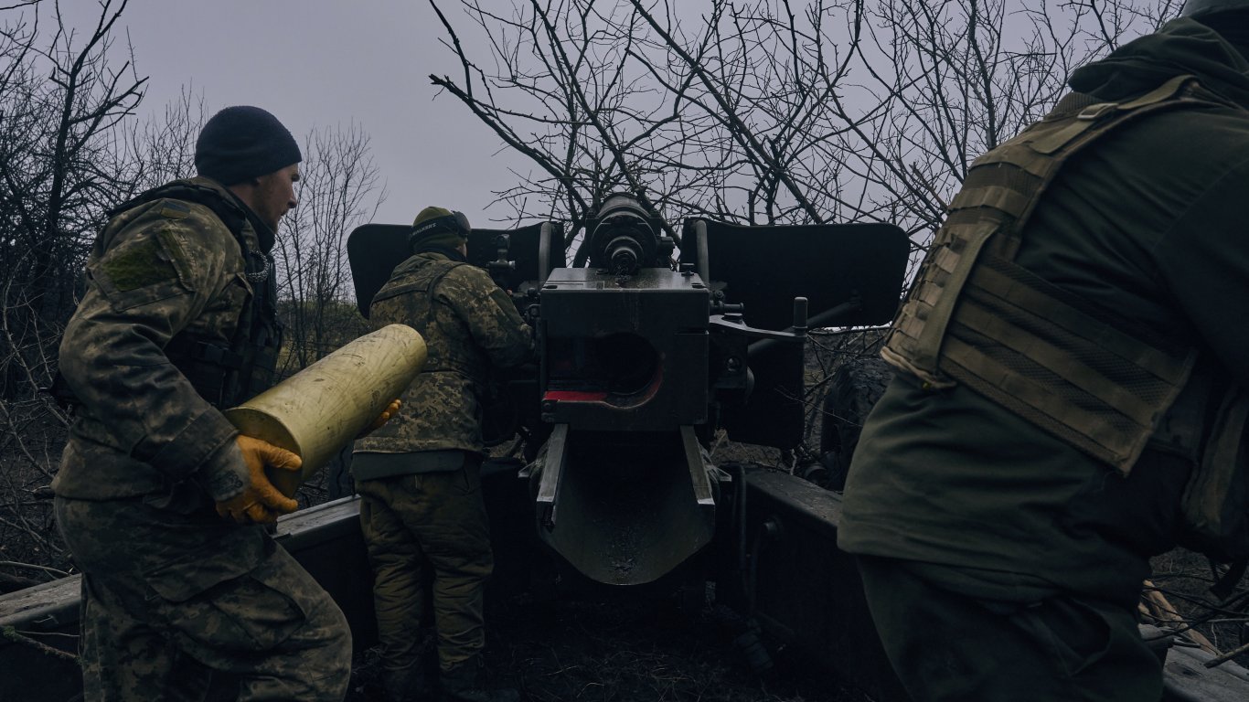 Как САЩ решават какви оръжия да дадат на Украйна и какви не? 