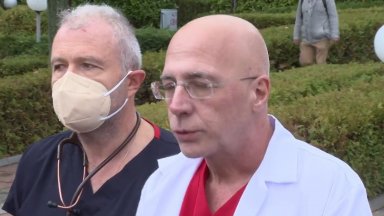 Пострадалият полицай при катастрофата с мигранти край Казичене остава в