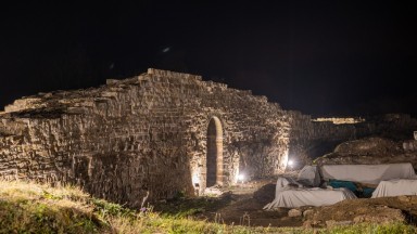 Нова техника осветява крепостта „Ковачевско кале“ край Попово