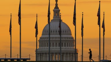 САЩ са все по-близо до спиране на работата на правителството заради разногласия в Конгреса