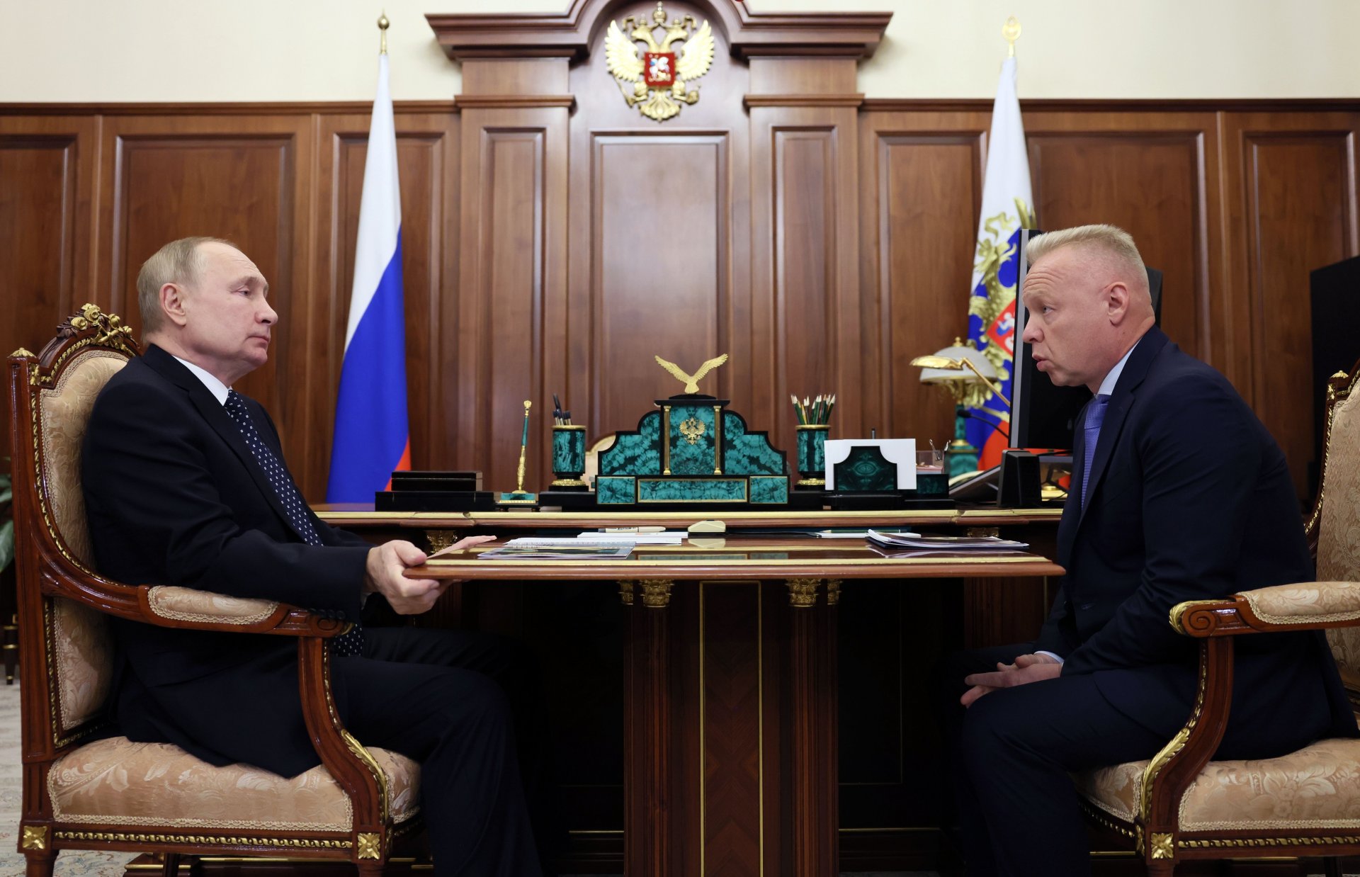 Владимир Путин изслуша Дмитрий Мазепин и сподели безпокойството си от свитите възможности за износ на руски торове