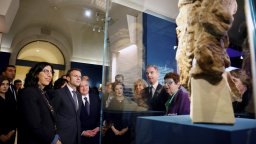 В Лувъра се открива изложба "Съкровищата на оазисите на Узбекистан"