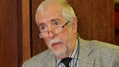 Бившият депутат от Великото Народно събрание и бивш зам началник на