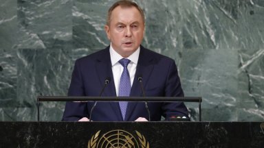 Външният министър на Беларус Владимир Макей почина внезапно, в Москва шокирани
