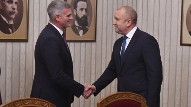 След месец консултации не виждам резултат за правителство бяха първите