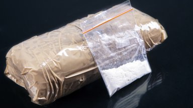 Половин килограм кокаин е открит в лек автомобил от полицията