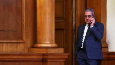 Днес пристигна новината че рафинерията която Лукойл има в Италия