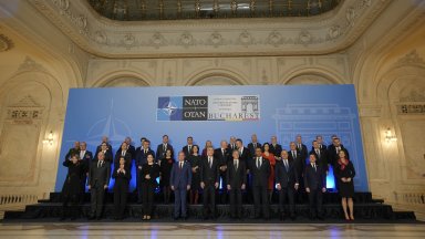 Украйна може да се присъедини към НАТО след края на
