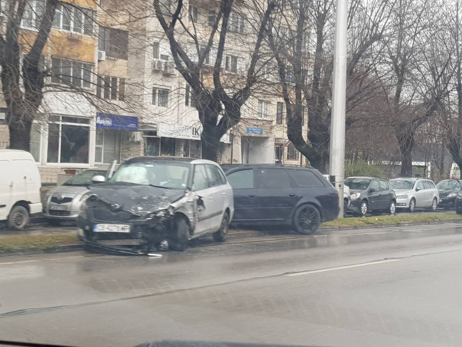 Катастрофа стана и на бул. Сливница, след бул. К. Величков в посока "Люлин"