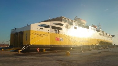Фериботът Солун – Измир спира през зимата