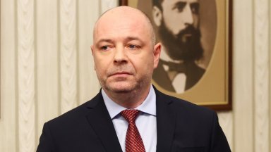 Шансовете за първия мандат растат проф Николай Габровски е готов
