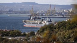 Големите морски застрахователи: Не проработи ценовият таван за руския петрол 