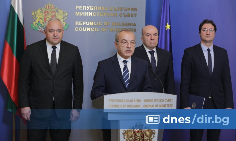 Правителството ще има готовност да разгледа ответни мерки, ако България