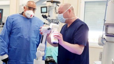 Камъкът си тежи на мястото и Най ценното което можеш да