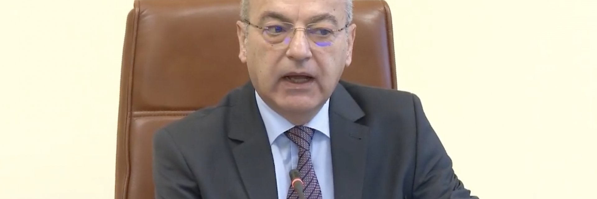 Гълъб Донев преди Министерски съвет: Да не превръщаме Шенген в разменна монета (видео)