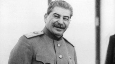 Паметник на съветския диктатор Йосиф Сталин бе монтиран на обществено място в