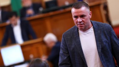 В продължение на две години няма нито една партия или