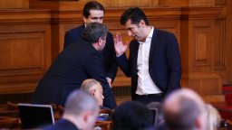 Кирил Петков: Всички партии да кажат дали подкрепят правителство на ГЕРБ, да не се заиграват с кворума 