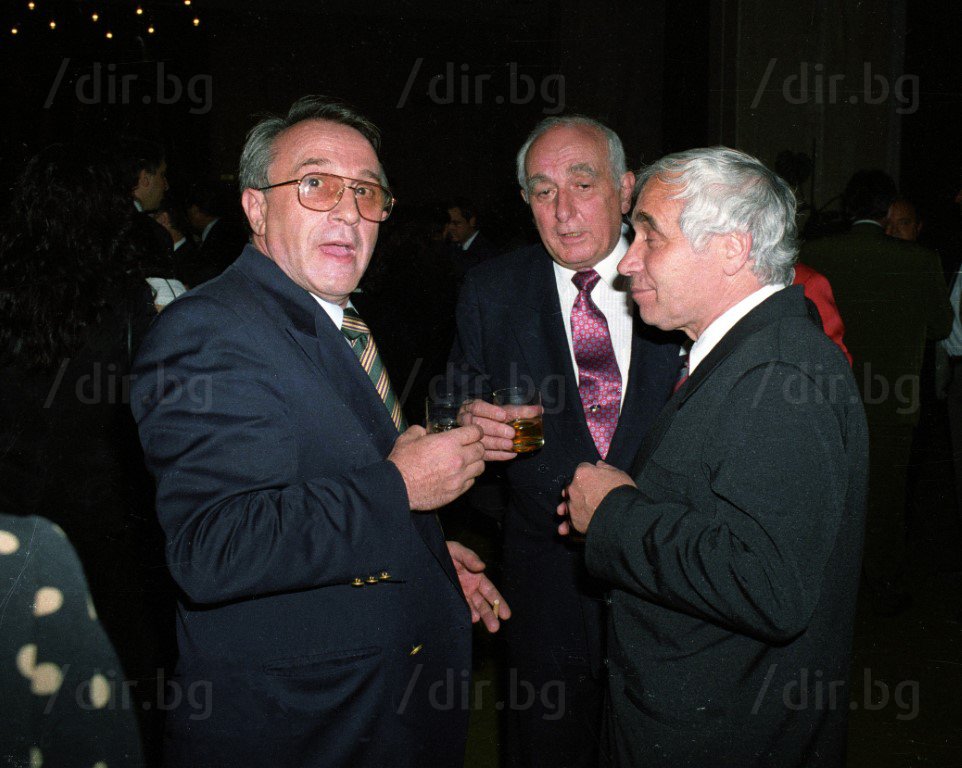 2 май 1995 г. В разговор със Стефан Савов и президента Желю Желев на годишнина на предаването "Панорама"