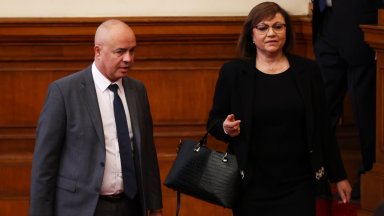 Номинираният за премиер от ГЕРБ проф Николай Габровски е поканил