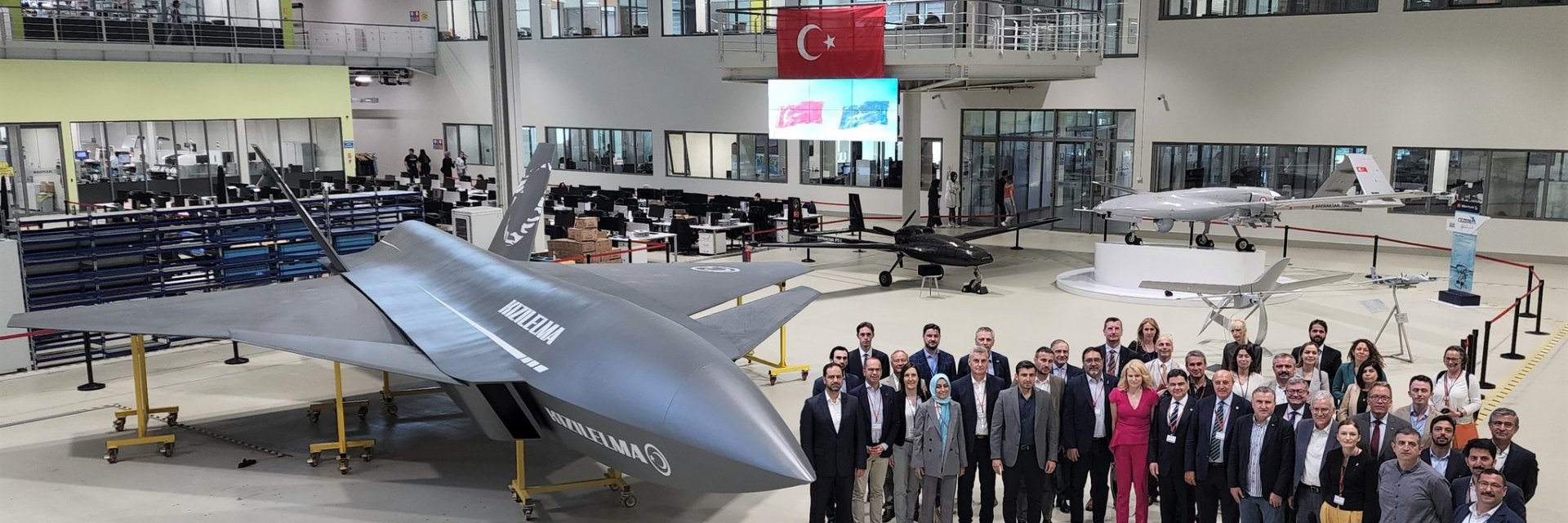 Турция показа новия си свръхзвуков невидим дрон