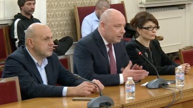 В парламента започна срещата на кандидата за премиер на ГЕРБ