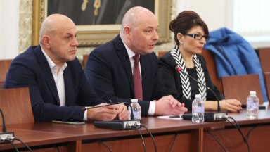 Номинираният от ГЕРБ за премиер проф Габровски ще предложи за