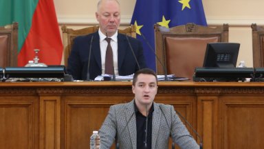 Завърналият се от САЩ Явор Божанков се обяви срещу позицията