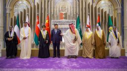 В Рияд Си предложи на страните от Залива да използват Шанхайската борса за нефт и газ и юана