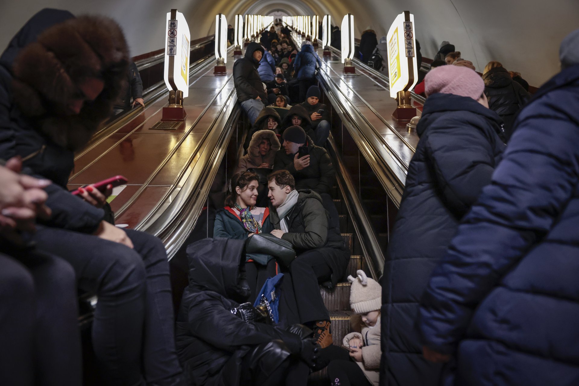 Подслон в метрото в Киев