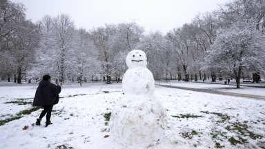 Гражданите които планират пътуване до и от Великобритания да следят