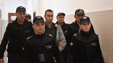 Делото за убийството на 33 годишната Евгения Владимирова продължава по същество в