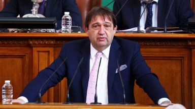 Нито една магистрала в България досега не е проектирана изцяло